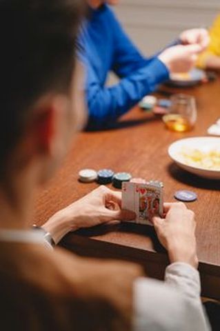 game trực tuyến Kubet Poker